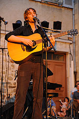 Ben Mazue à Biot pour la fête de la musique 2008