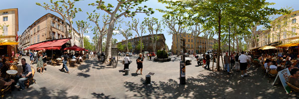 Le cours Mirabeau d’Aix-en-Provence